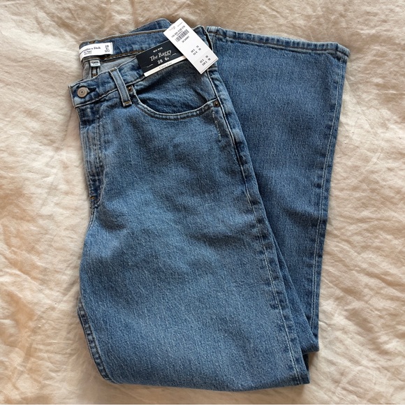 Curve Love Mid Rise Baggy Jean - Picture 9 of 9